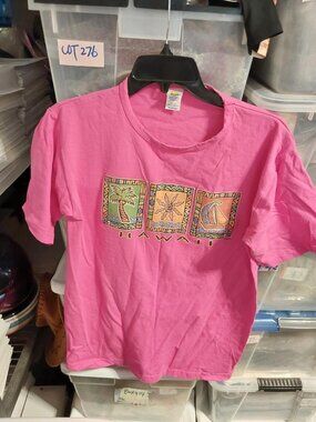 WMN Short Sleeve Tshirt W Palm Tree & Sun& Sailboat W Word "Hawaii" On Pink Sz M